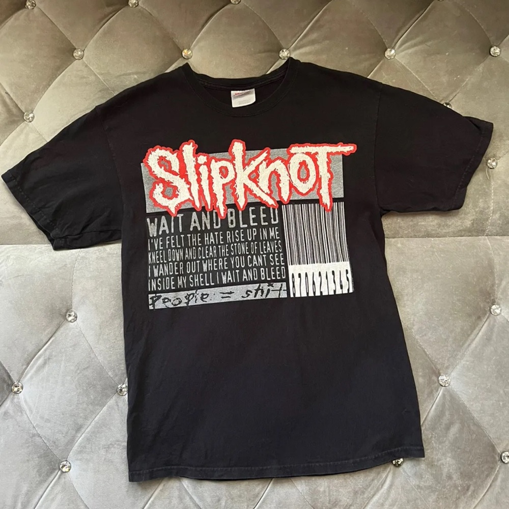 Vintage Black Slipknot t-shirt SIZE ADULT MEDIUM